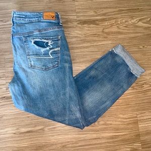 American Eagle Tomgirl Jean